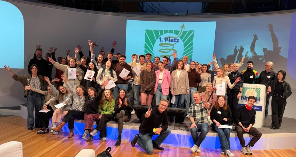 Ideen für Deutschland Projekt Zuversicht stellt Ideathon Finalistinnen und Finalisten vor / Kreativ Wettbewerb geht in die nächste Runde / Megathon im Frühling 2026