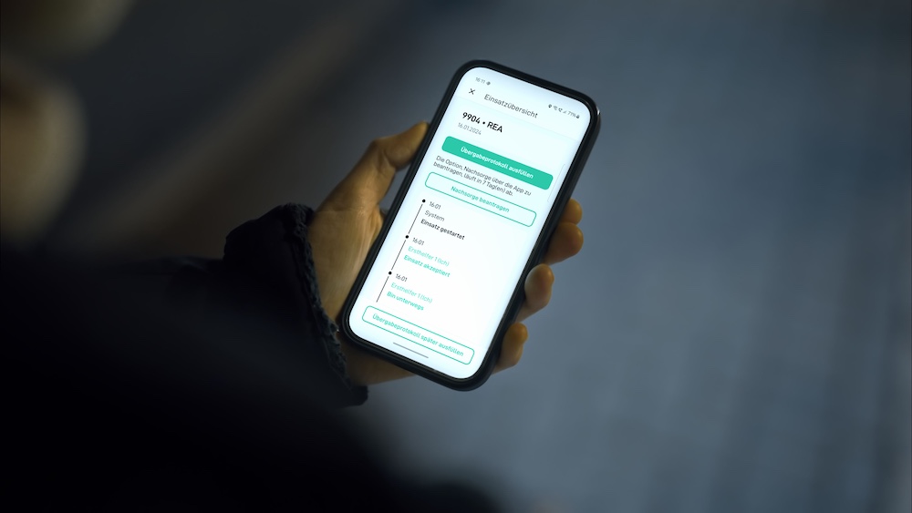 072 Corhelper (C) umlaut telehealthcare