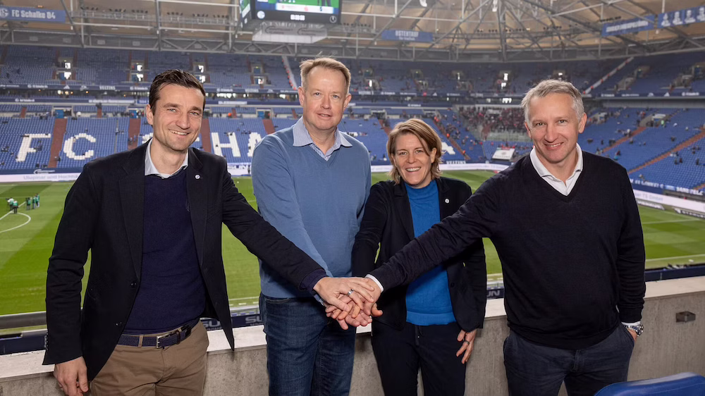 Stadionanteile Vertragsabschluss