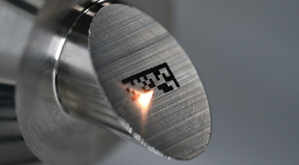 Bystronic vollzieht die Übernahme des Geschäftsbereichs "Tools for Materials Processing" von Coherent Corp. und erschliesst neue Märkte in der Medizintechnik und Halbleiterindustrie