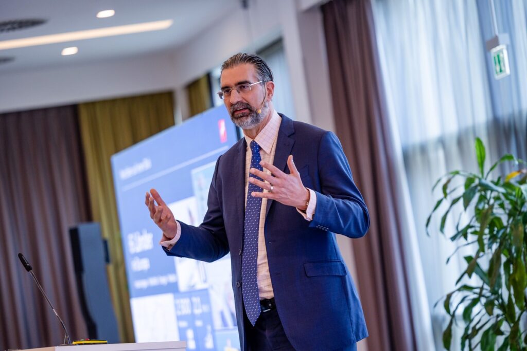 "Das Vertrauen des Mittelstands in eine klimafreundliche Politik ist gesunken" / Westfalen CEO Thomas Perkmann beim E World Führungstreffen Energie zur Klima und Energiewende im deutschen Mittelstand