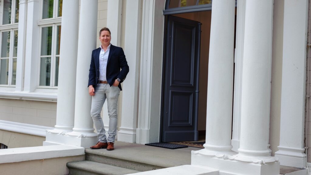 Dieter Homburgs Fachzentrum Finanzen auf Platz 1: Deutschlands wachstumsstärkster Finanzdienstleister kommt aus Lippstadt