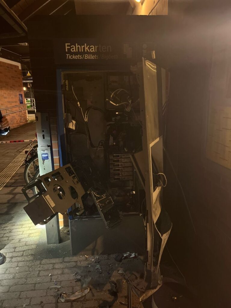 Der Automat wurde zerstört.