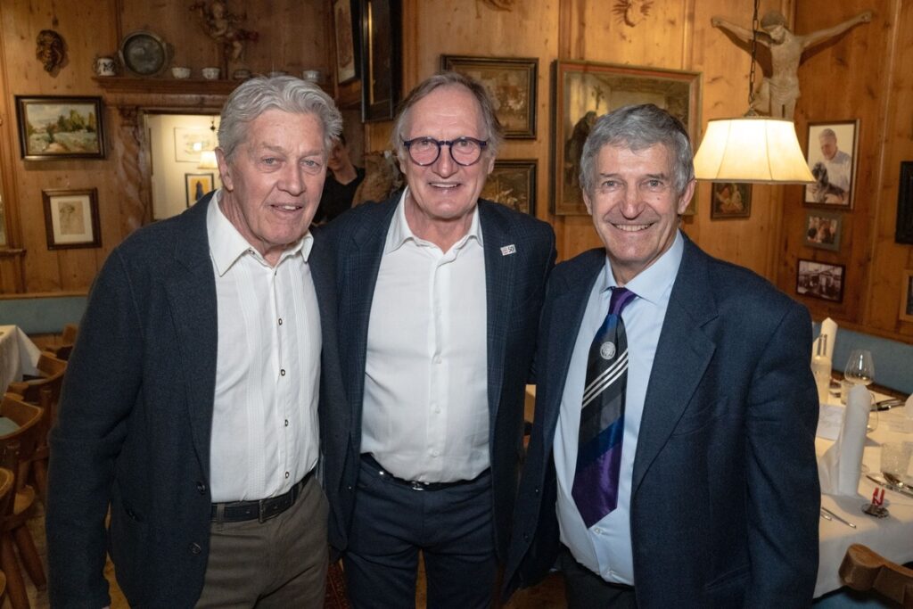 Skikaiser Franz Klammer feiert mit Sportlegenden 50 Jahre Olympiasieg´76