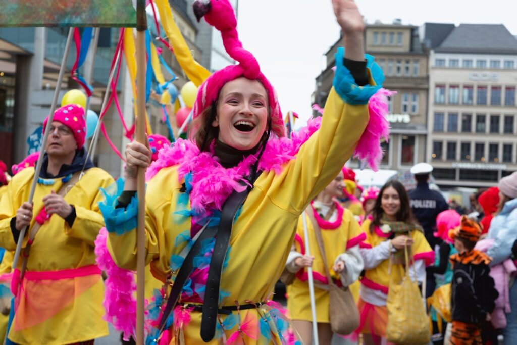 Nicht nur zu Karneval gilt: So können Sie Katerkopfschmerzen vorbeugen und behandeln