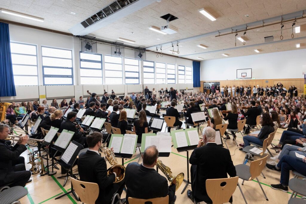 Hr Sinfonieorchester geht auf Tour durch hessische Grund und Förderschulen