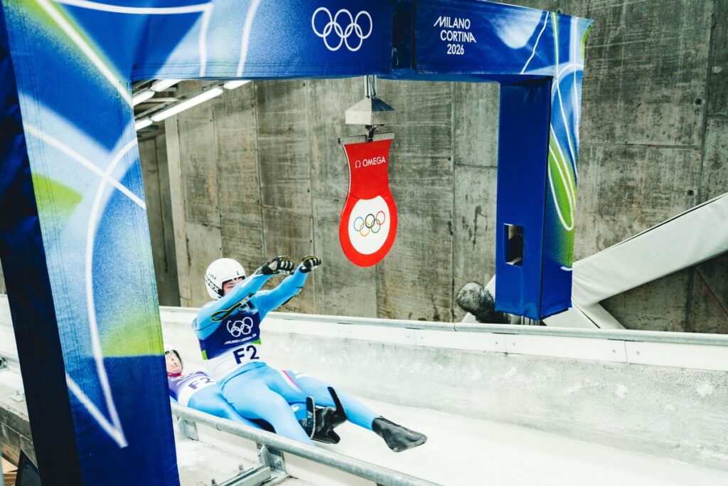 Emotionale Olympische Rodel Bewerbe fünf Nationen gewinnen Medaillen