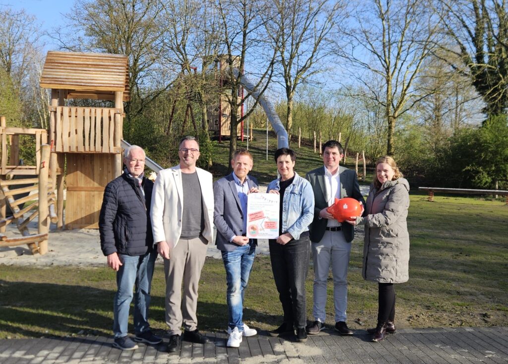 26 03 26 Foto mit Sponsoren