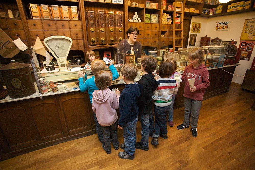 Kindergeburtstag von Felix Schollmeier im Laden Henke