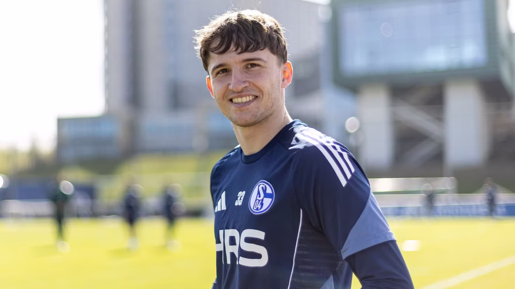 Nach mehrwöchiger Pause ist Vitalie Becker zurück im Mannschaftstraining.
