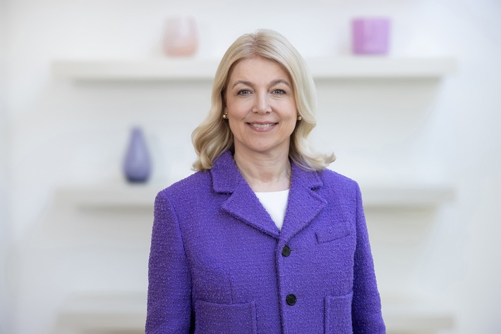 "Gemeinsam die Zukunft gestalten" Prof. Dr. med. Annegret Kuhn, MBA, startet als Medizinische Geschäftsführerin am Klinikum Bielefeld