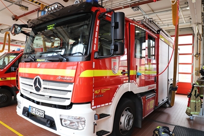 Einsatzfahrzeug der Berufsfeuerwehr Osnabrück in der Feuerwache 1