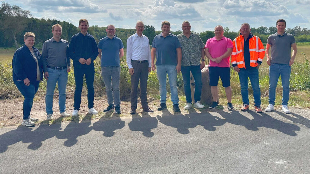 Neu ausgebauter Wirtschaftsweg Am Fischteich in Geeste