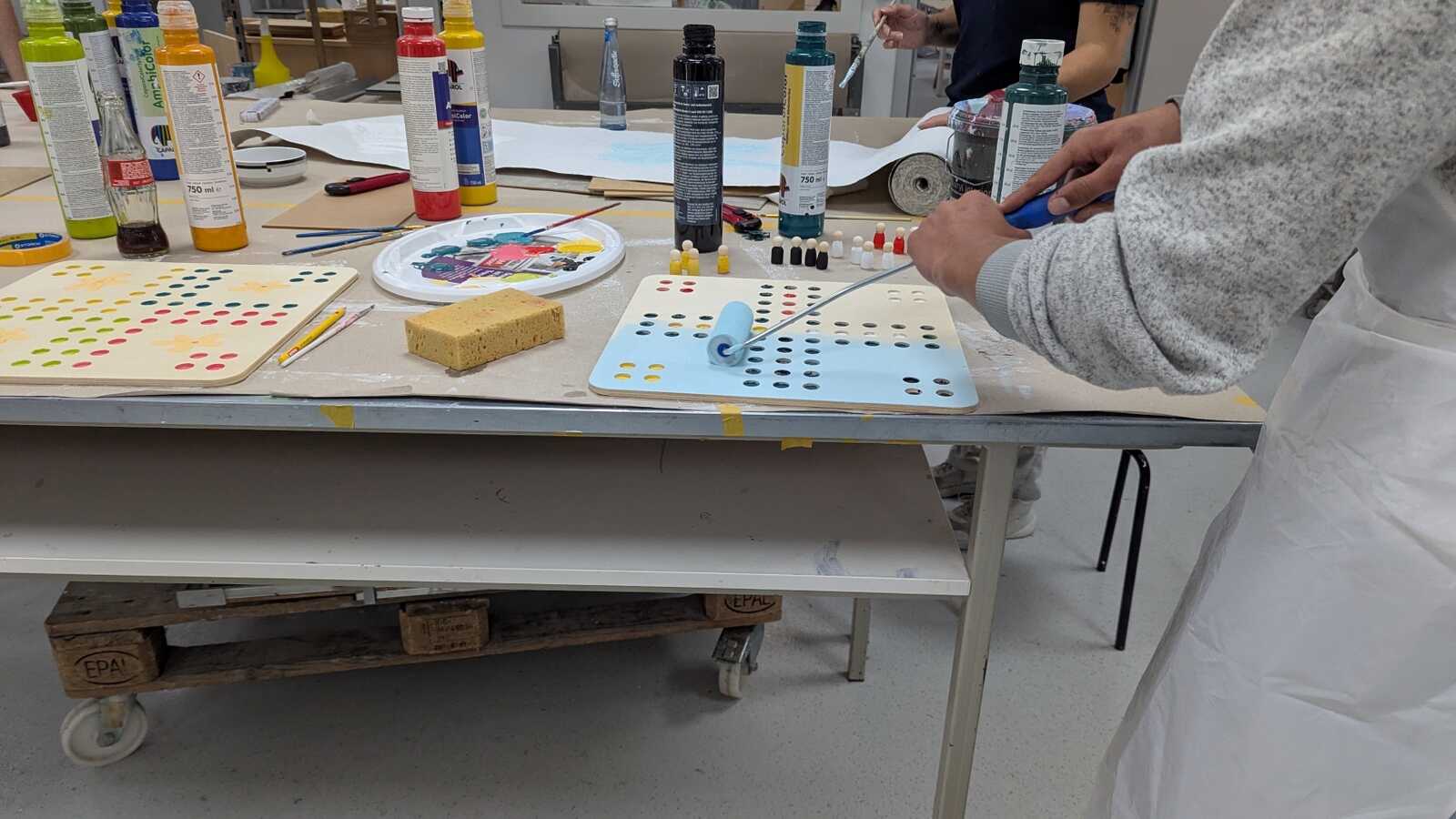 Gestaltung eines Würfelbrettspiels in der Handwerksbildungsstätte Coesfeld