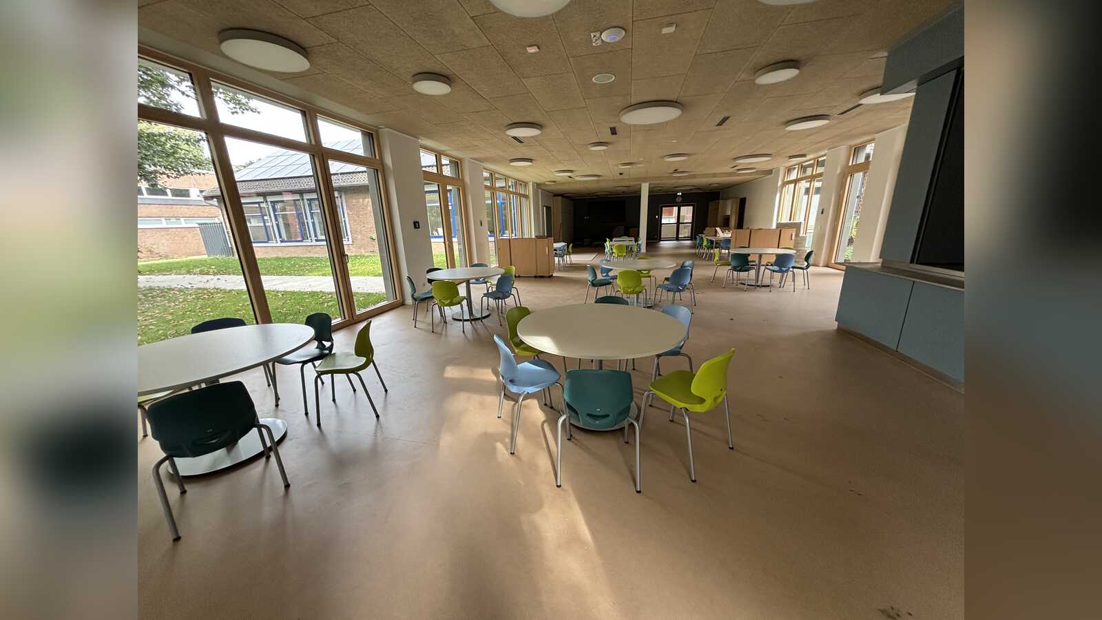 Neue OGS-Räume im umgebauten ältesten Schulteil der Piusschule in Rhede-Krechting