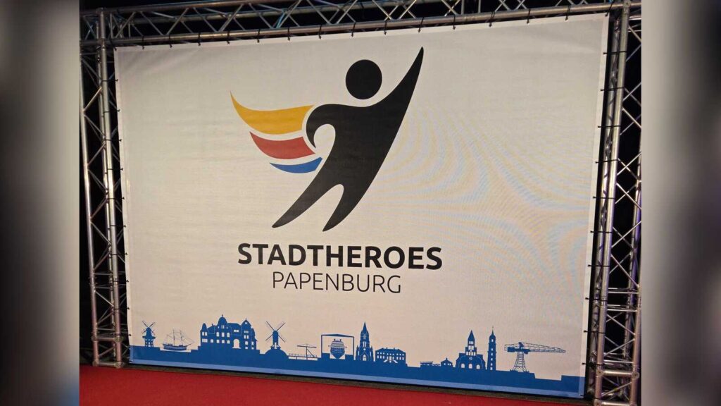 Geehrte bei der Stadtheroes-Gala in der Papenburger Kesselschmiede