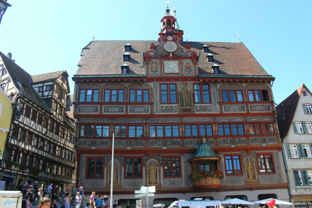 Historisches Rathausgebäude, Symbolbild zur Kommunalwahl