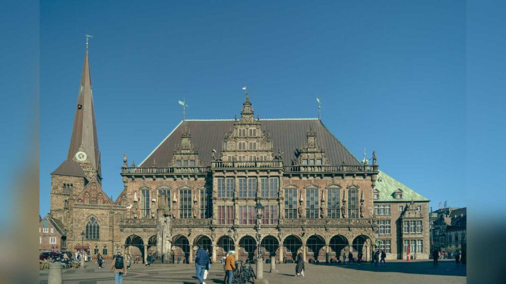 Historisches Rathaus mit Turm, Symbolbild zum 700-jährigen Stadtjubiläum von Rheine