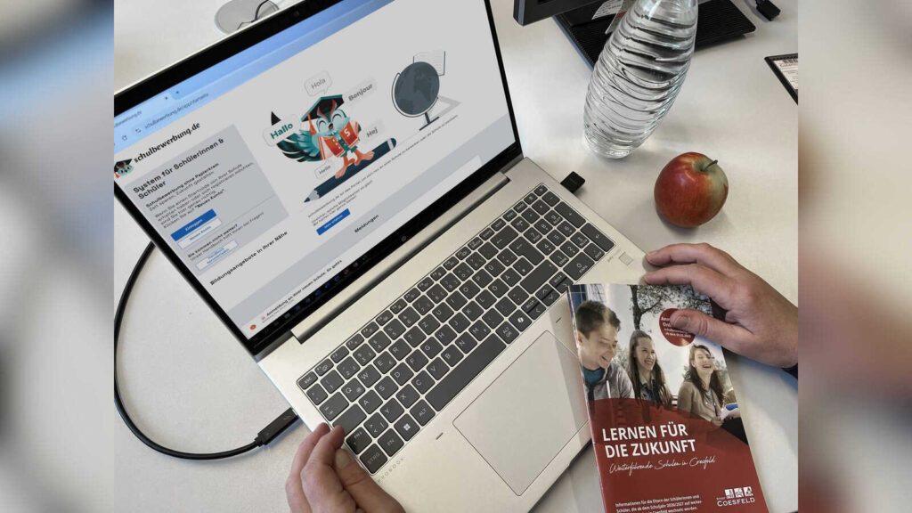 Broschüre zur Grundschulanmeldung über das Online-Portal schulbewerbung.de