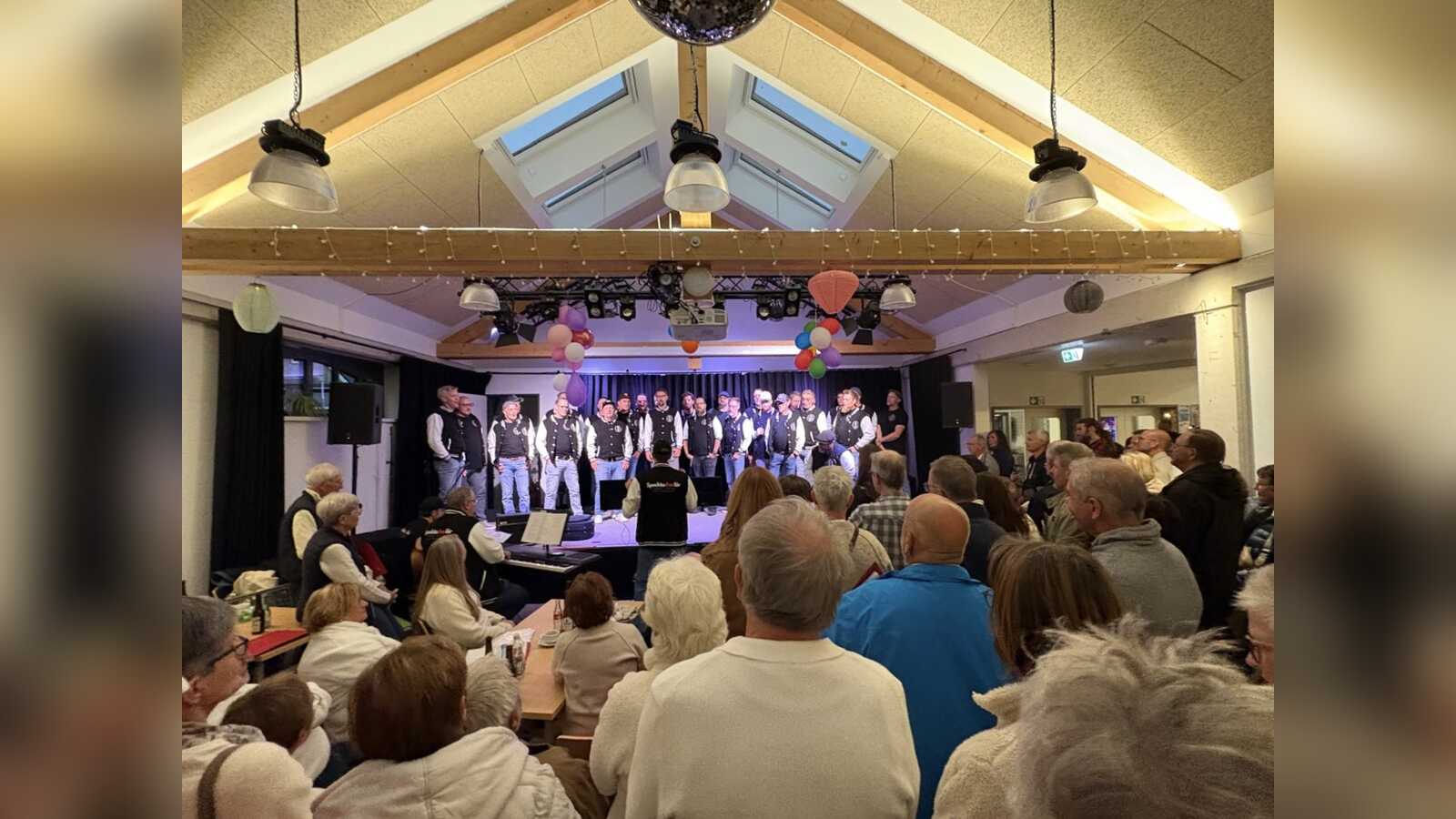 Szene vom Jubiläumsfest des ska Neuenhaus