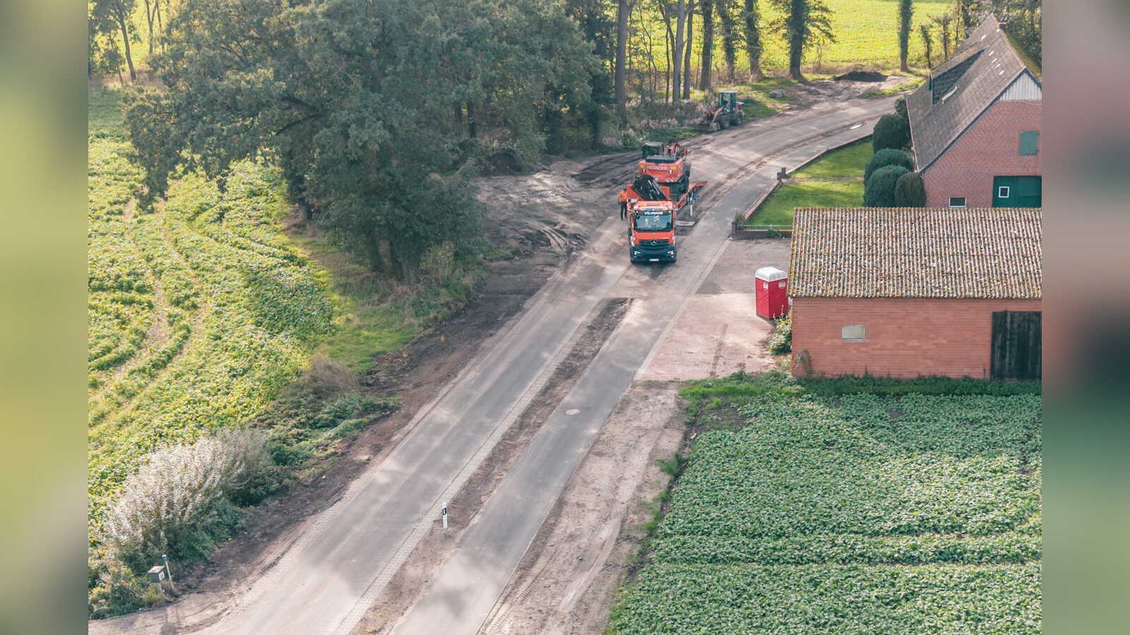 Neuer Radweg an der Zerhusener Straße zwischen Lohne und Brockdorf