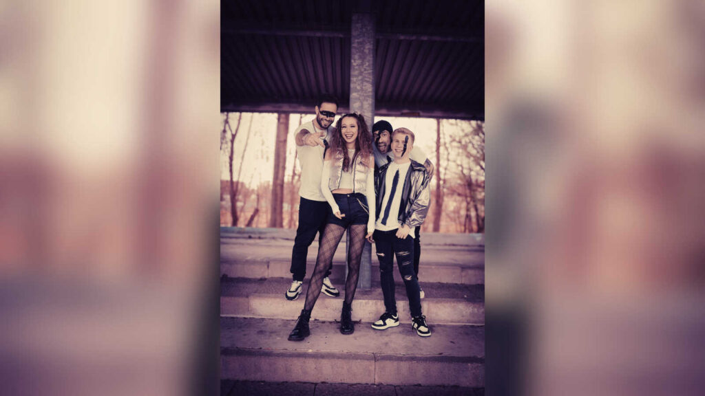 Die Popcore-Band Enfys