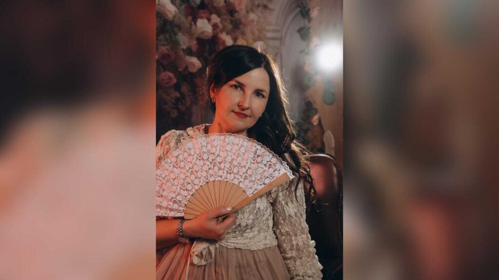 Porträt der Künstlerin und Dozentin Veronika Fraile