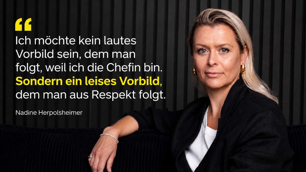 Führung unter Druck: Nadine Herpolsheimer mit Zitat über leise Führung aus Respekt