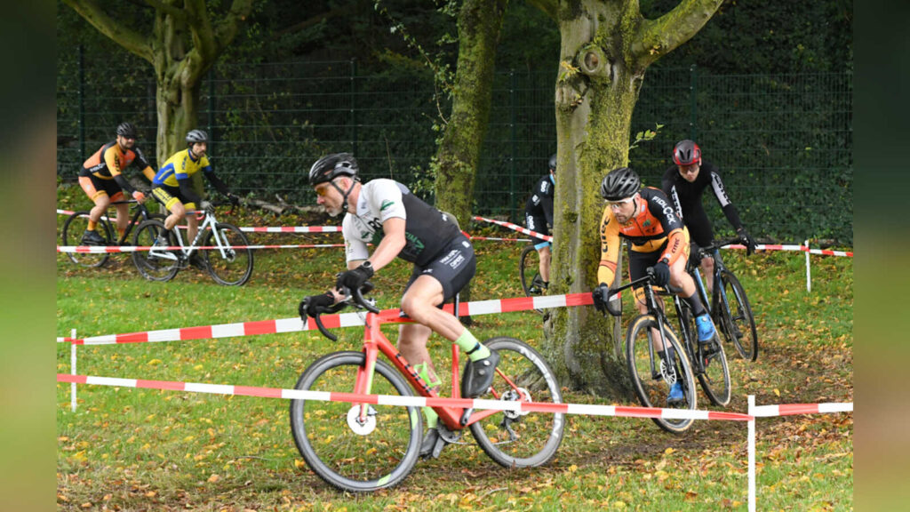 Fahrer beim Citycross-Rennen 2026 in Cloppenburg