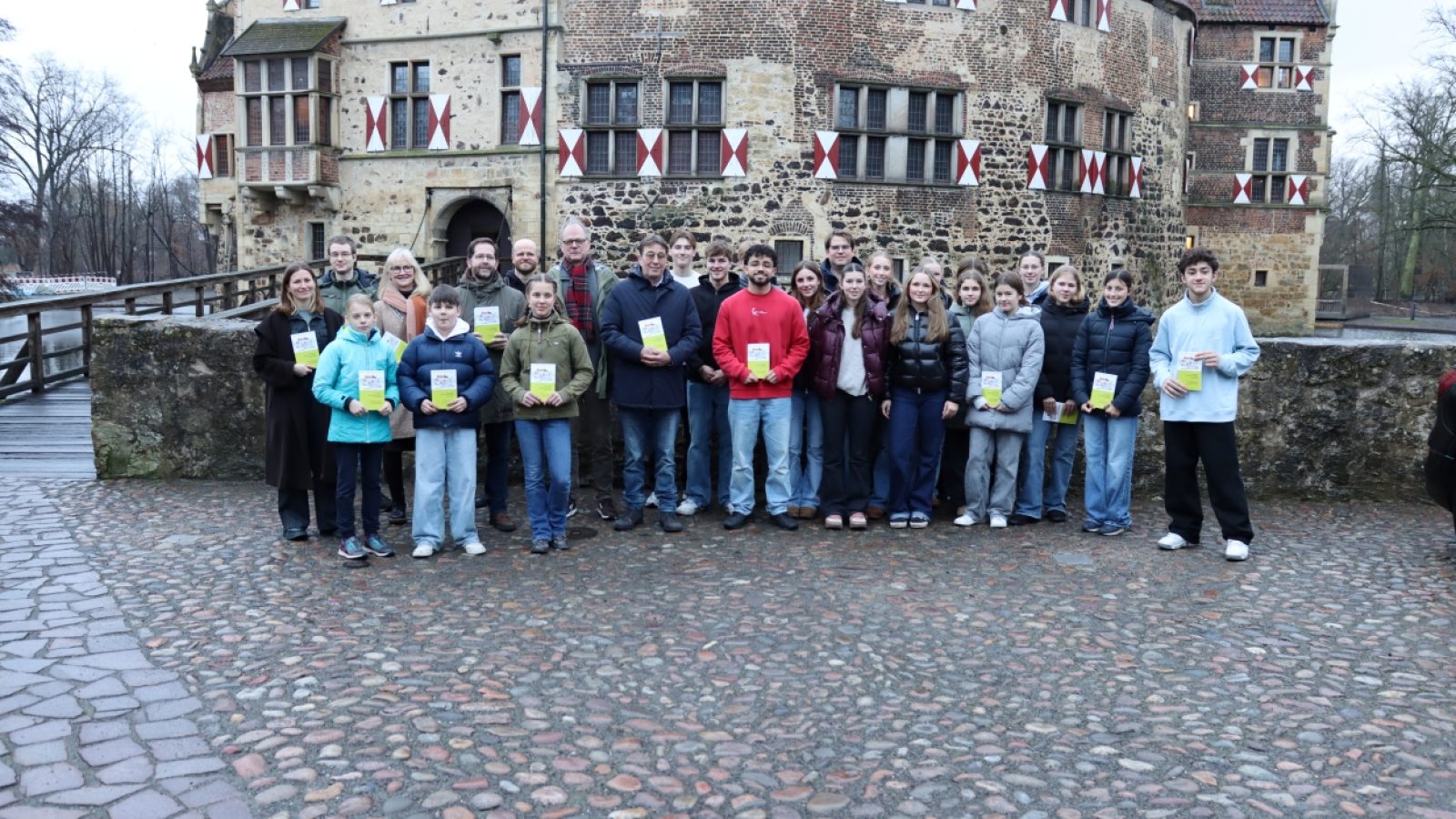 027_Gruppe Lyrikwettbewerb-c-Kreis Coesfed Insa Waltermann