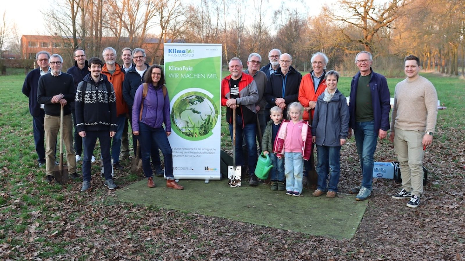 120_Baumpflanzung Bürgersolarberatung Lüdinghausen (C) Kreis Coesfeld, Tobias König