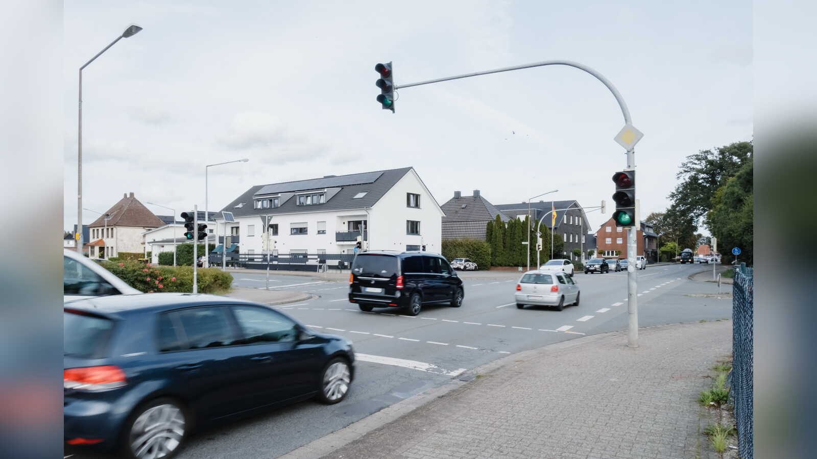 Ampelanlage an der Kreuzung Dinklager Straße und Brandstraße in Lohne