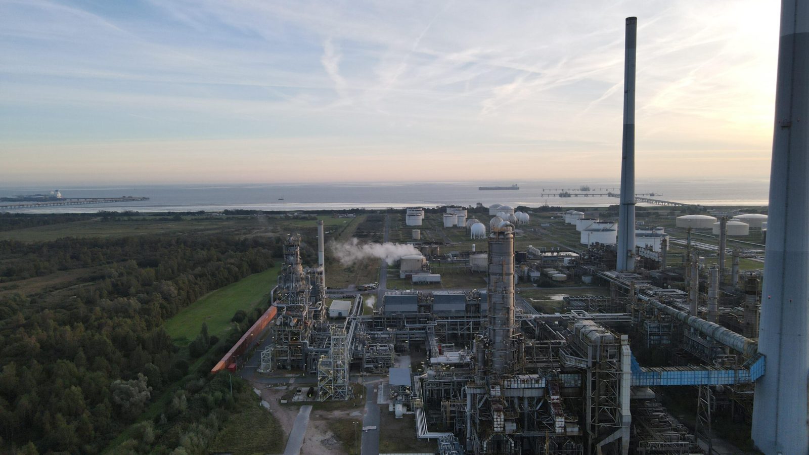 2026_04_08_HES_Wilhelmshaven_Tank_Terminal_2_LSFO-Anlage_(© HWTT)