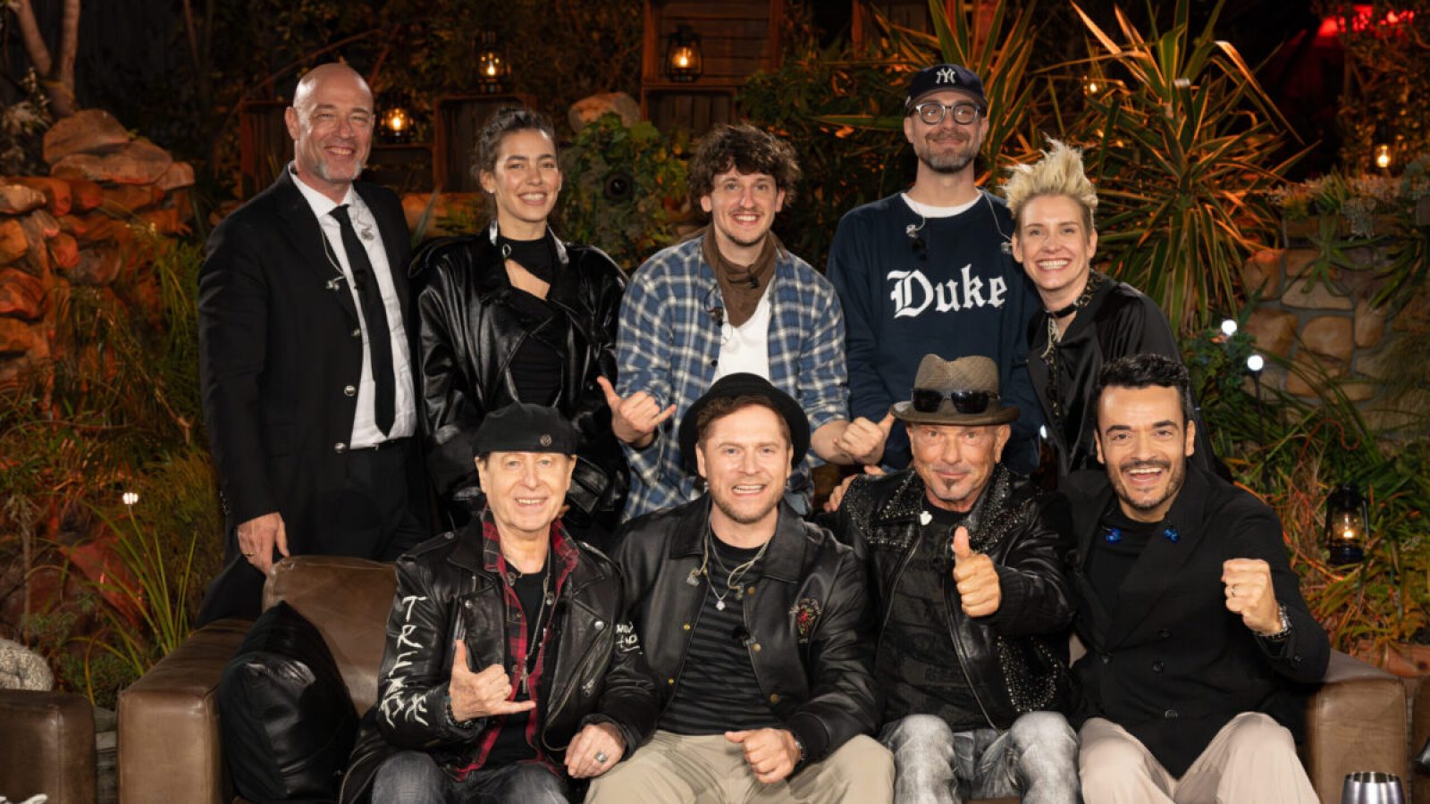 V.l.h.: Unheilig, Frida Gold, Tream, Mark Forster, Deine Cousine
V.l.v.: Klaus Meine, Johannes Oerding, Rudolf Schenker, Giovanni Zarrellla

+++ Die Verwendung des sendungsbezogenen Materials ist nur mit dem Hinweis und Verlinkung auf RTL+ gestattet. +++