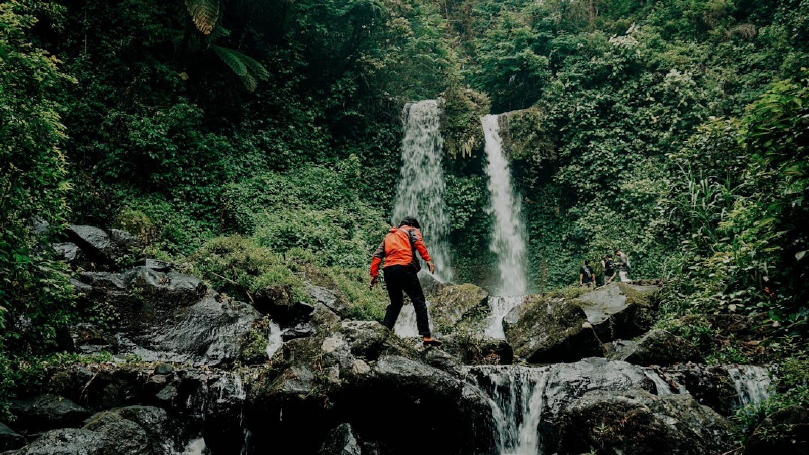 68d93cad7c7c2591896878