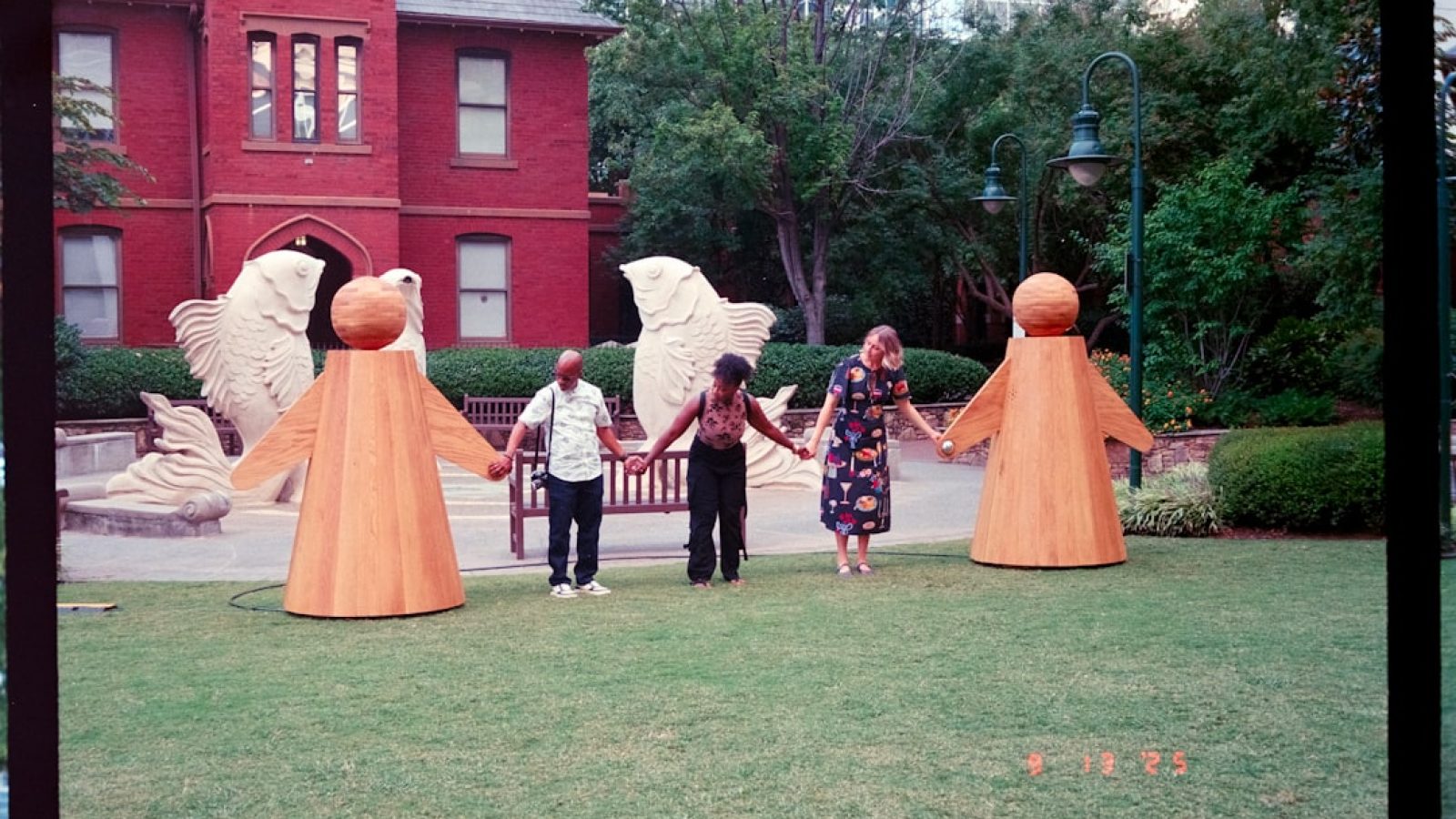 690a571841947919639415