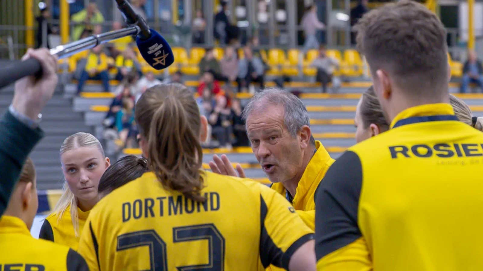 BVB-Frauen vor Champions-League-Spiel BVB-Frauen vor Champions-League-Spiel