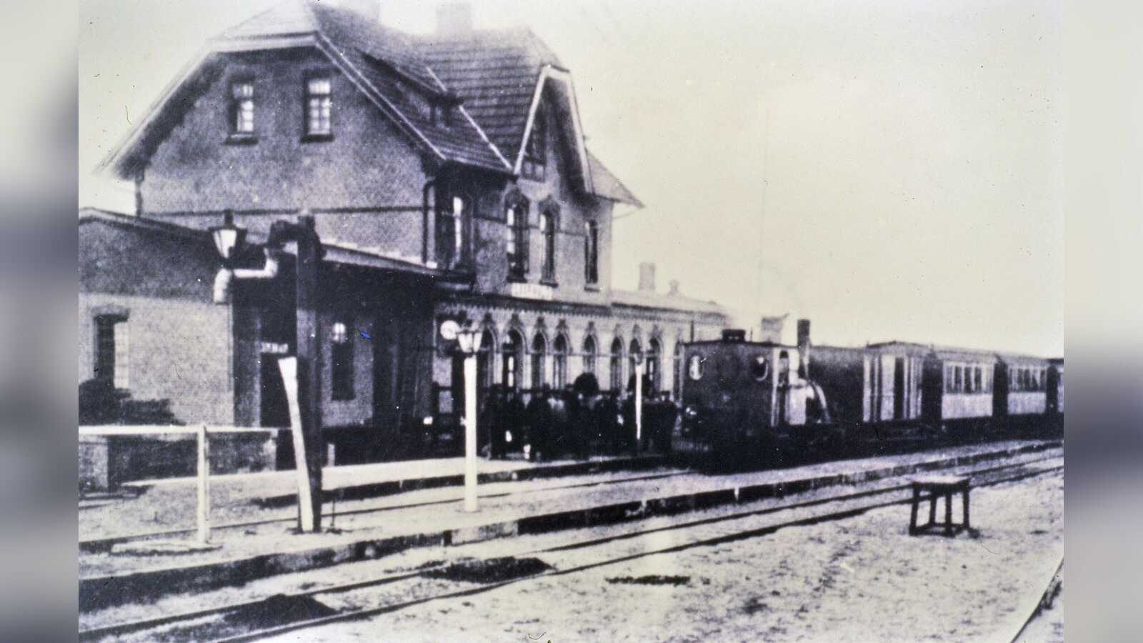 Historische Aufnahme des Bahnhofs Laarwald aus dem Jahr 1910