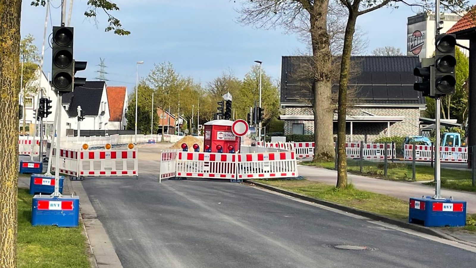 Baustelle Niedriger Weg 280426 TBrake