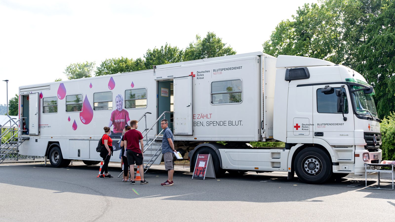 Blutspendemobil - Archiv Blutspendedienst