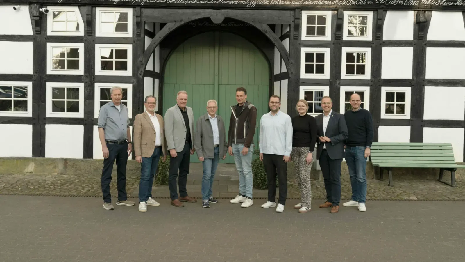 Vorstand und Aufsichtsrat der Commpass eG.