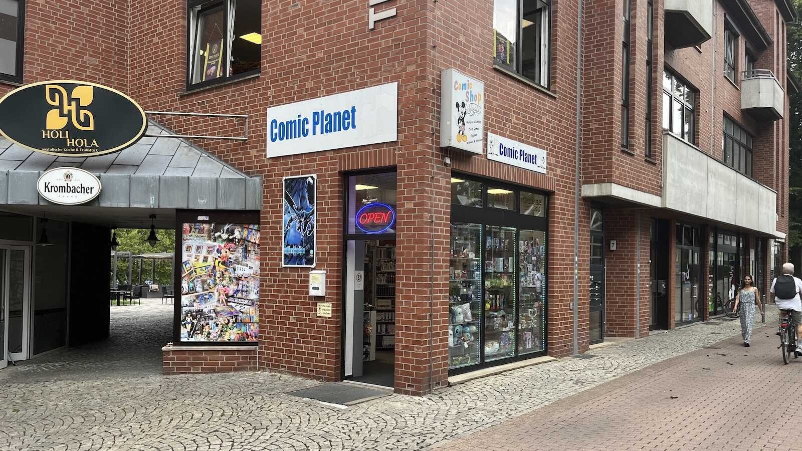 Comic Planet-1600x900