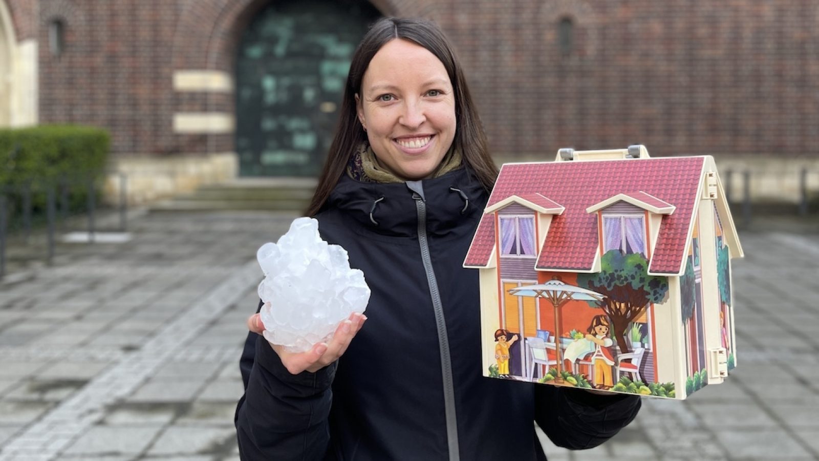 Eisblockwette Ankündigung Johanna von Oy (c) Stadt Coesfeld