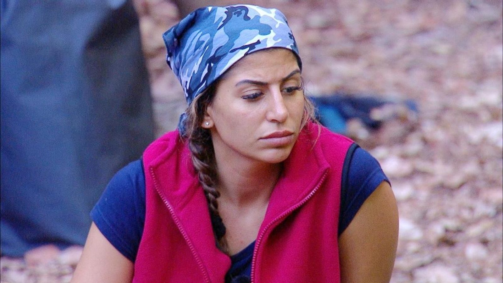 ACHTUNG: SPERRFRIST FÜR ALLE MEDIEN BIS ZUM SHOWENDE, DONNERSTAG, 29. JANUAR 2026, 22:30 UHR

Am Lagerfeuer sucht Eva Benetatou das Gespräch mit Ariel.

+++ Die Verwendung des sendungsbezogenen Materials ist nur mit dem Hinweis und Verlinkung auf RTL+ gestattet. +++