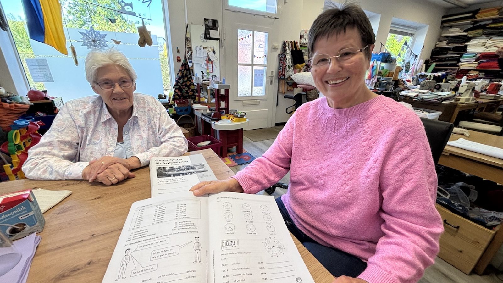 Flüchtlingshilfe quer