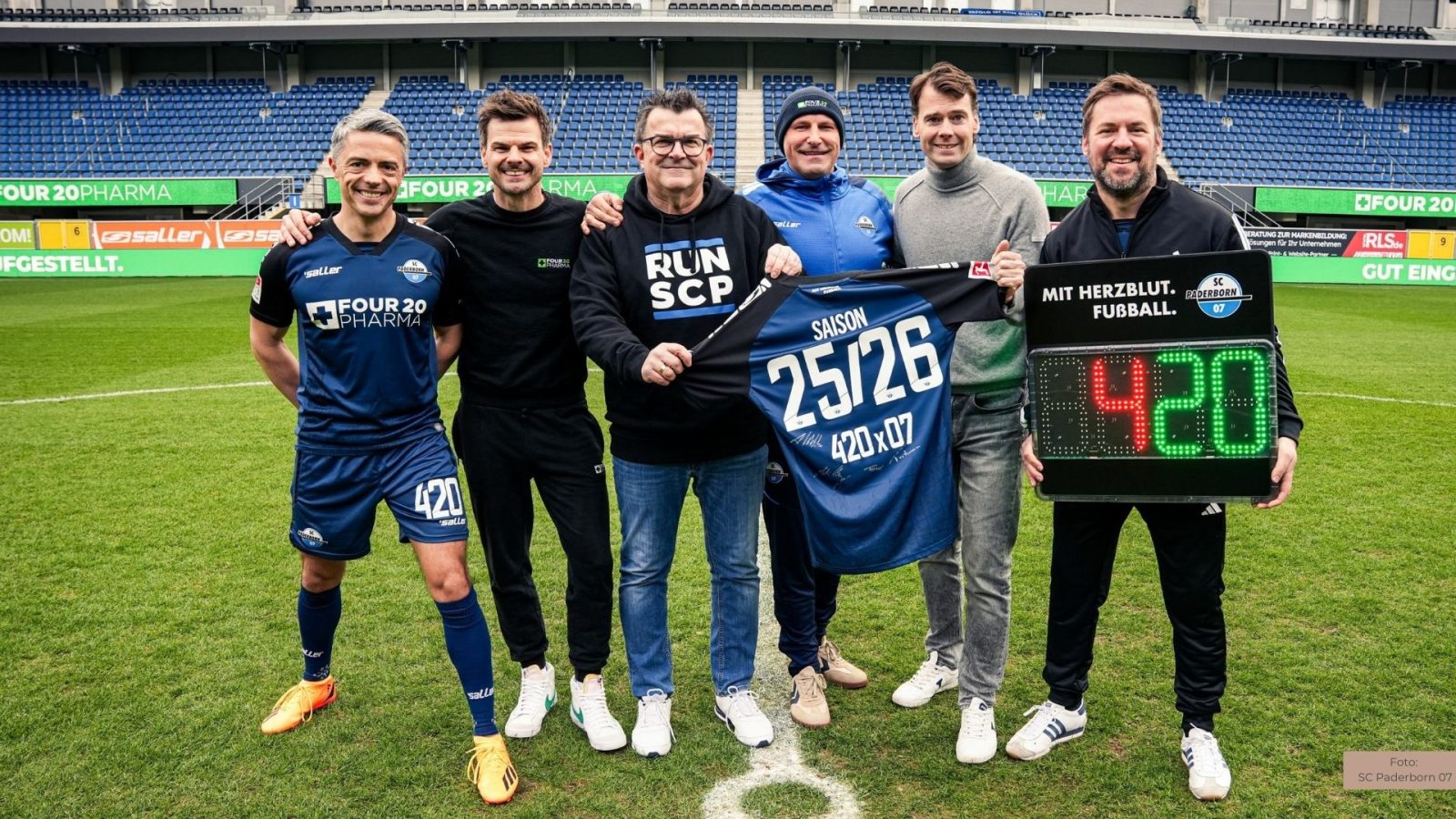Four 20 Pharma bleibt Haupt- und Trikotsponsor