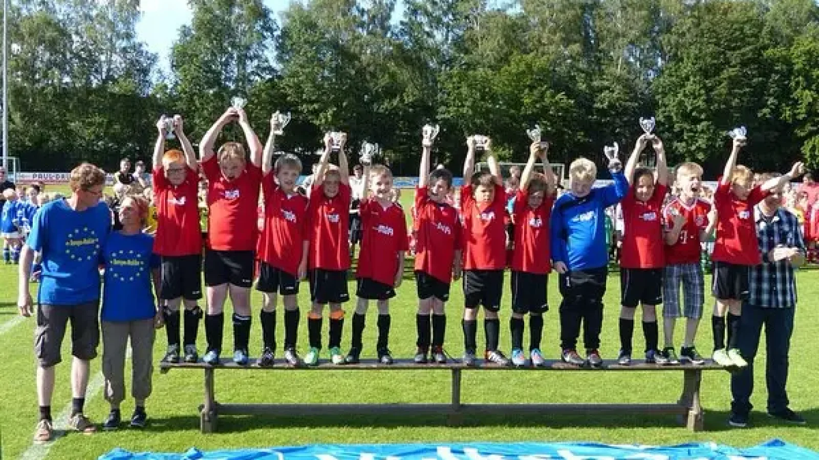 Fußballspaß für 135 Kinder-2