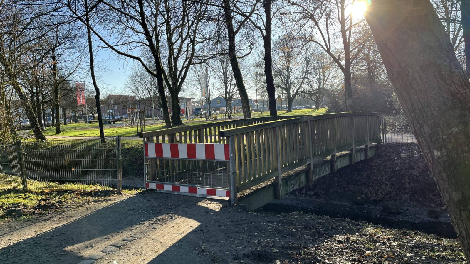 Fußgängerbrücke Tüskenbach Grünanlage (c) Stadt Coesfeld