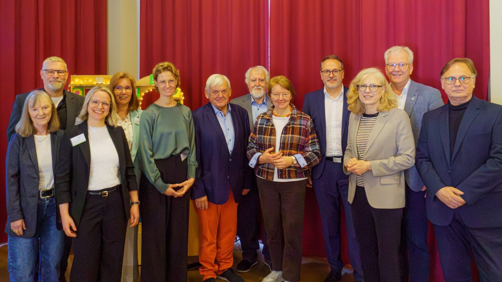Gruppenfoto_50 Jahre_KG Hoeren