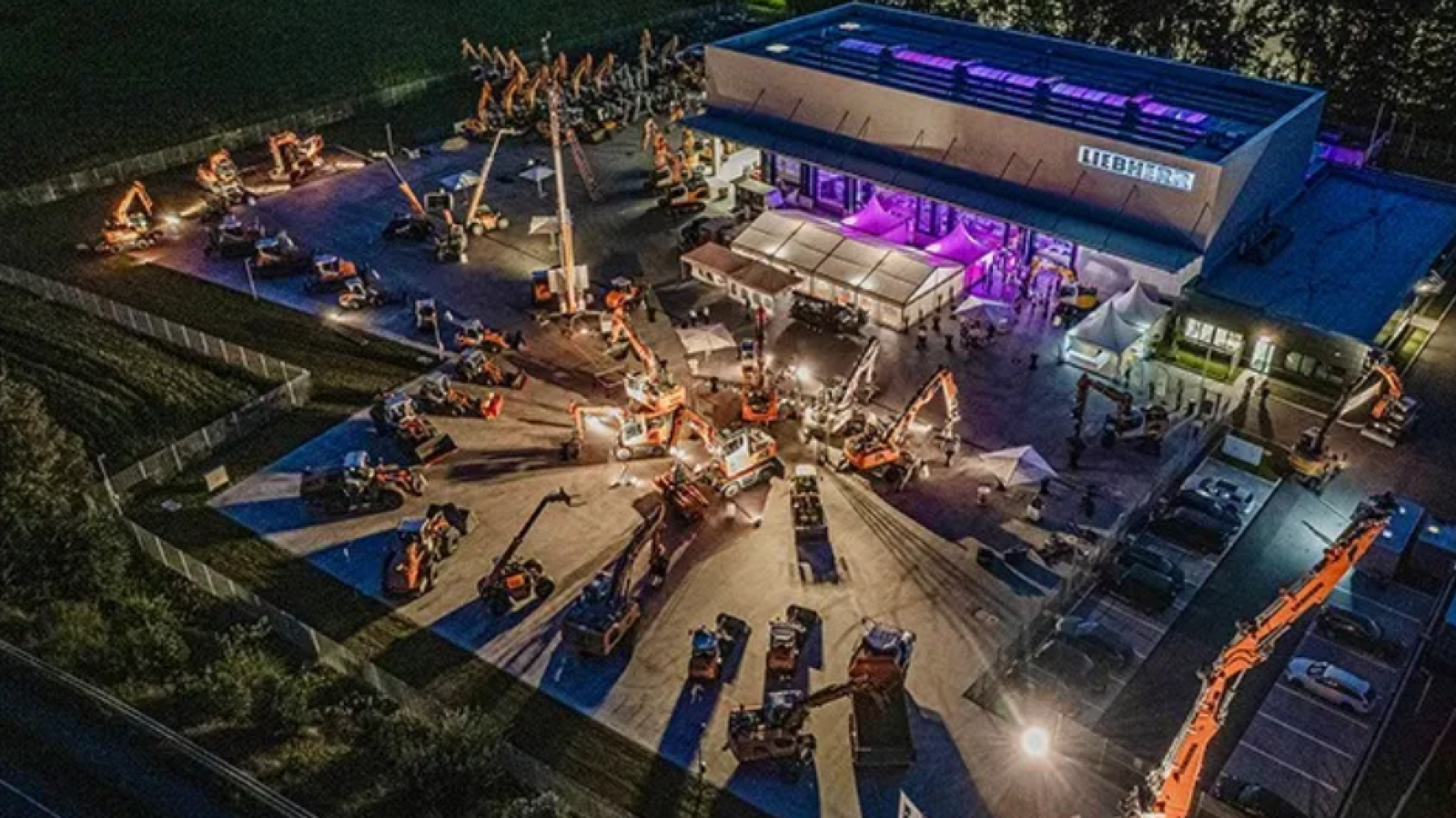 Die neue Liebherr-Niederlassung in Schüttorf übernimmt den Service und Vertrieb sowie die Vermietung von Maschinen für die Gebiete Ems- und Münsterland.